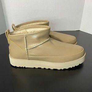 Women’s UGG classic sugar ultra mini boot